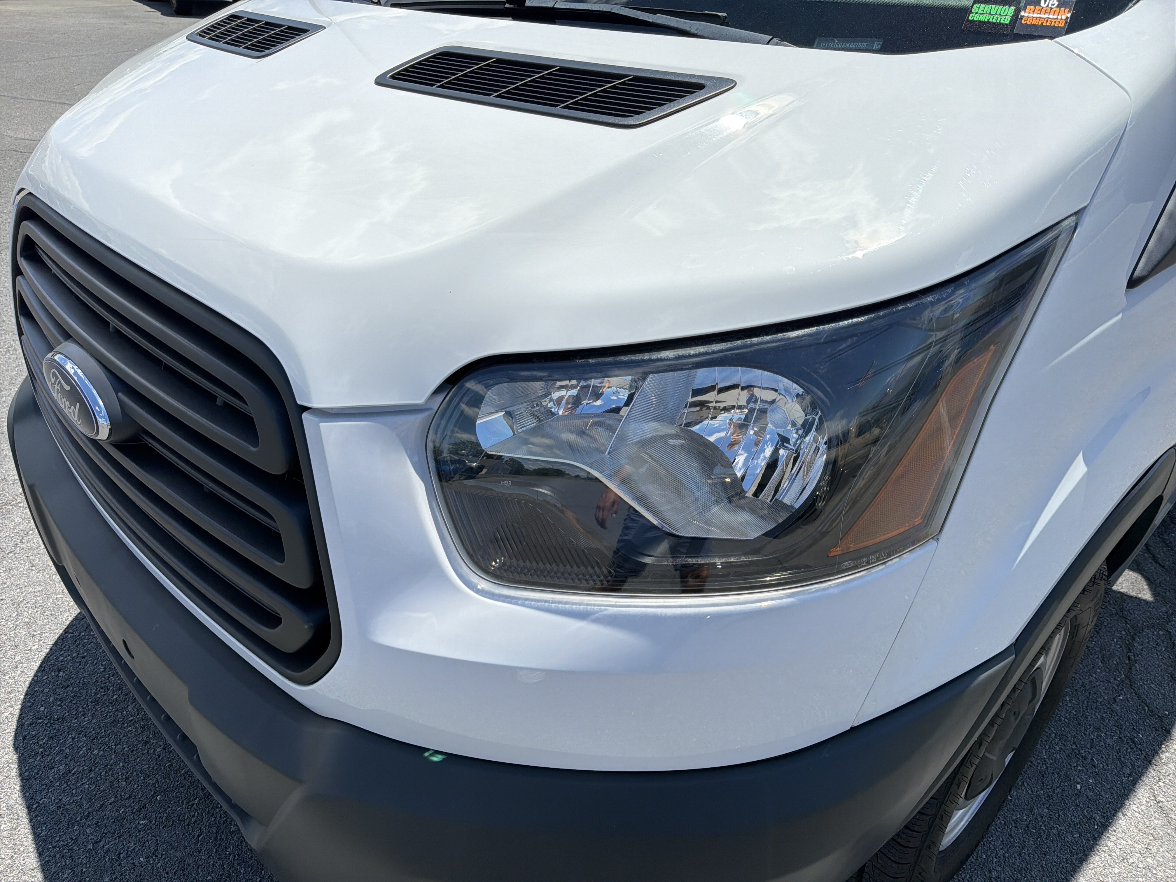 Used 2018 Ford Transit 150 130 Medium Roof RWD image 10