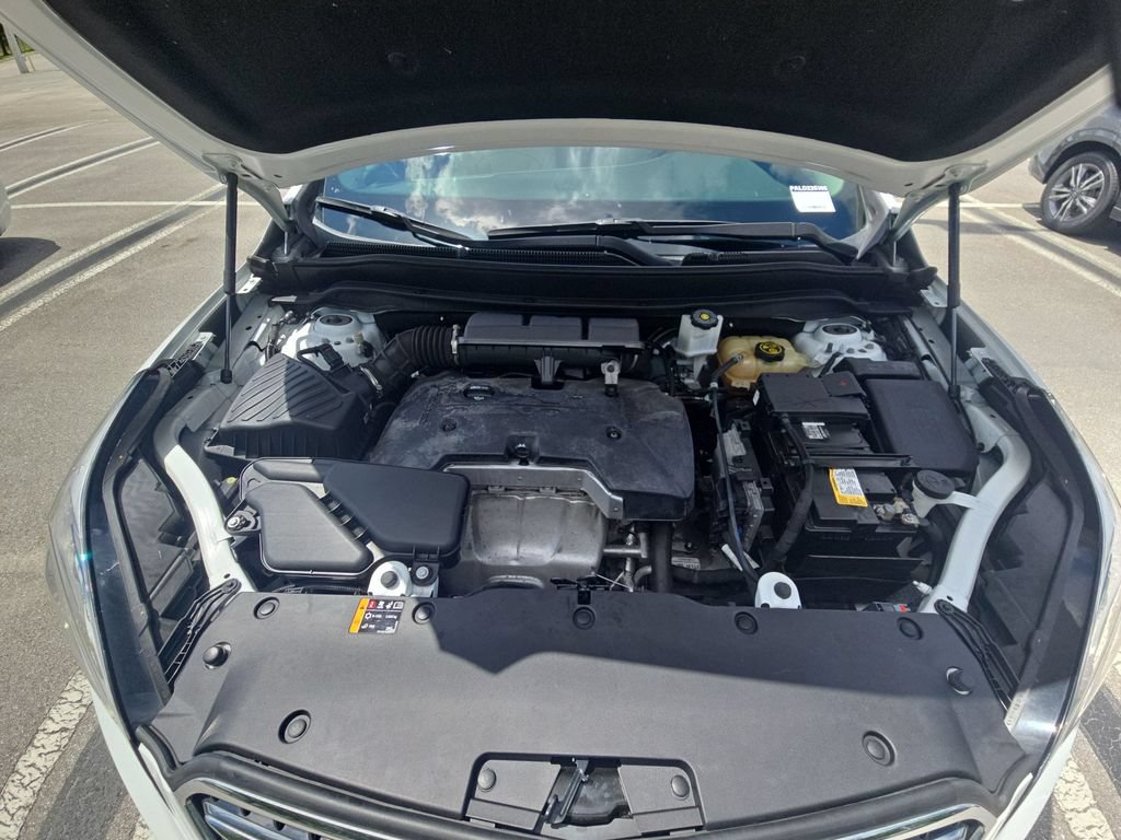 Used 2020 Buick Envision Essence FWD image 24