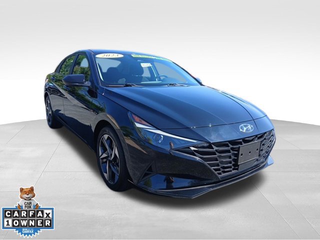Used 2023 Hyundai Elantra SEL w/ Convenience Package FWD image 9