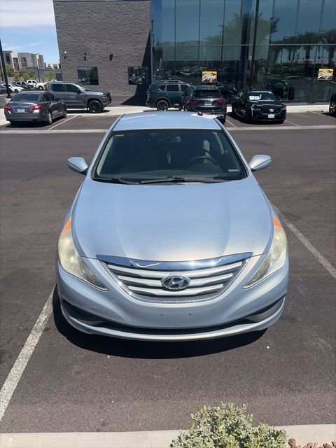 Used 2014 Hyundai Sonata GLS FWD image 2