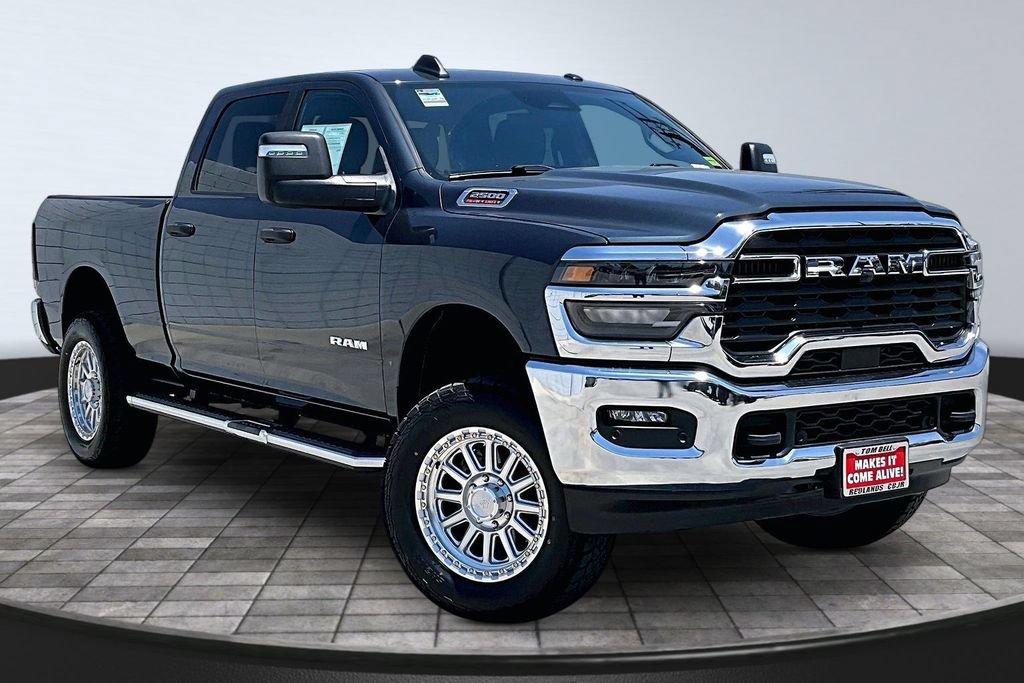 Certified 2025 RAM 2500 Big Horn AWD/4WD image 36