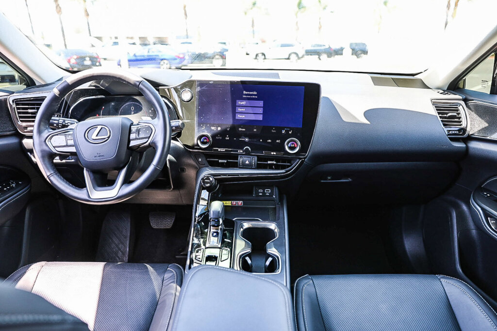 Used 2024 Lexus NX 350 AWD w/ Vision Package image 2