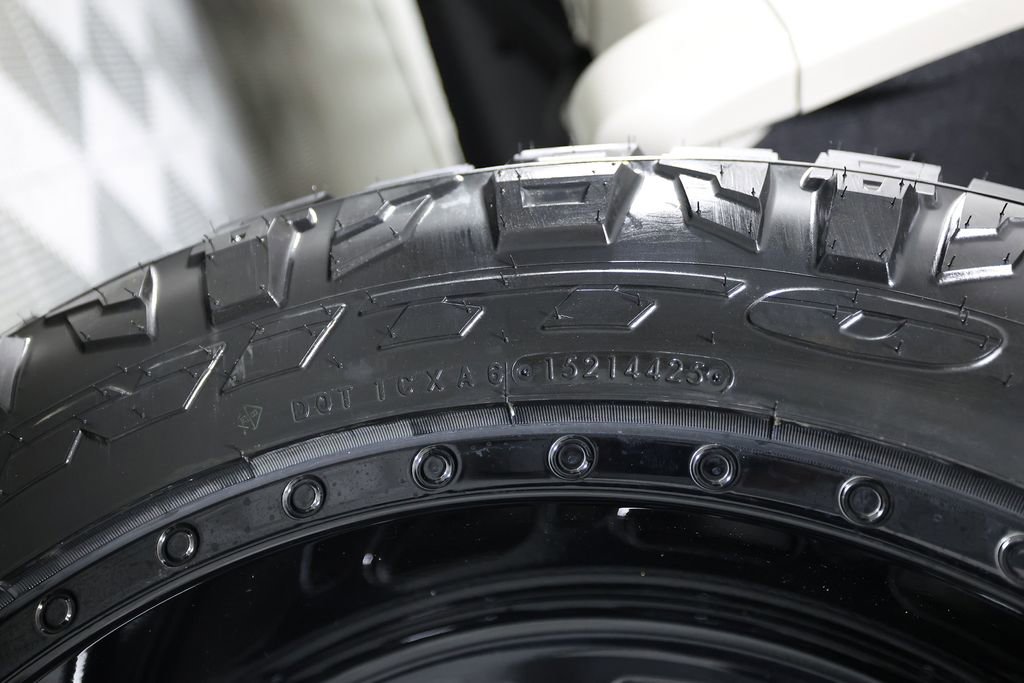 Used 2026 GMC Sierra 2500 AT4X image 54