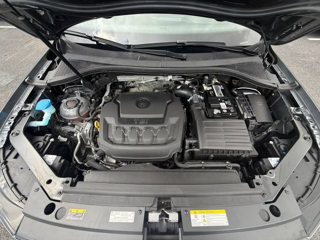 Used 2023 Volkswagen Tiguan SE R-Line FWD image 26