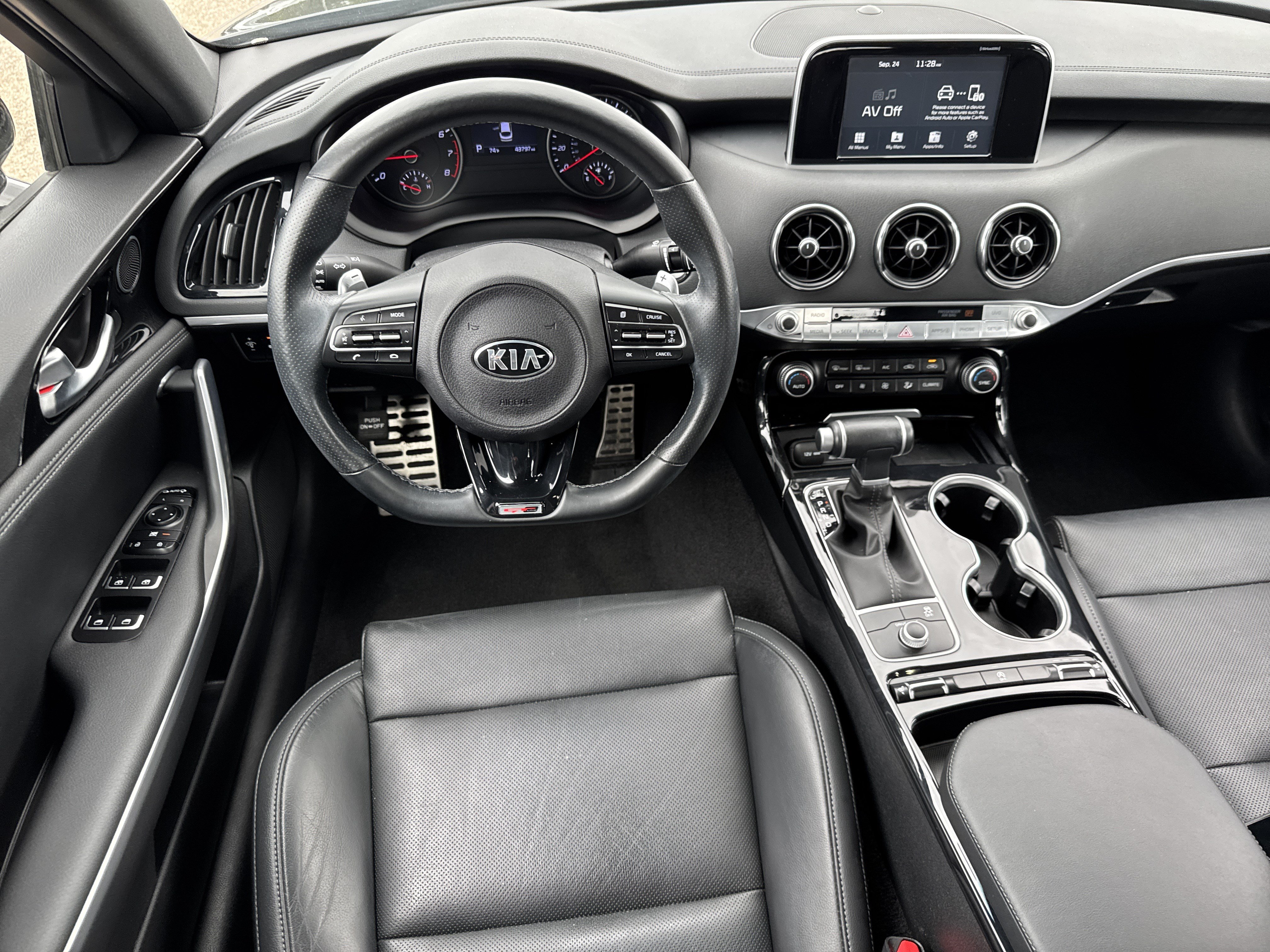 Used 2020 Kia Stinger GT-Line RWD image 7