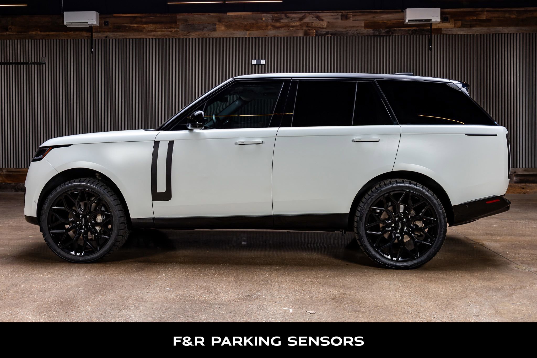 Used 2022 Land Rover Range Rover SE image 6