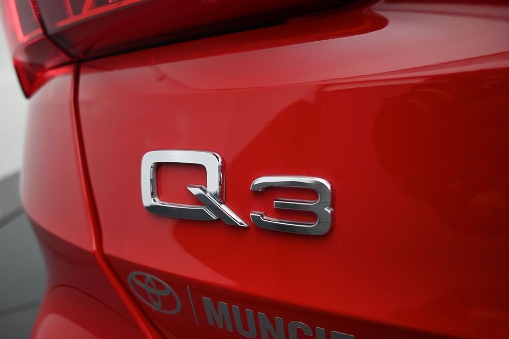 Used 2024 Audi Q3 2.0T Premium AWD/4WD image 43