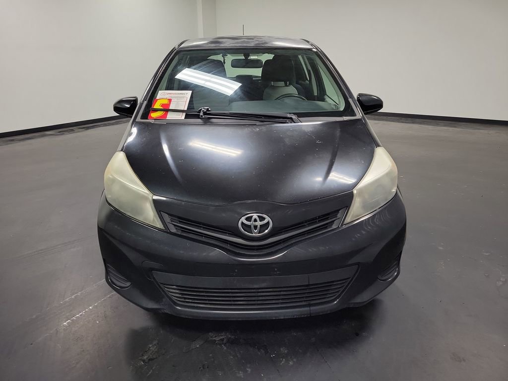 Used 2012 Toyota Yaris LE image 2