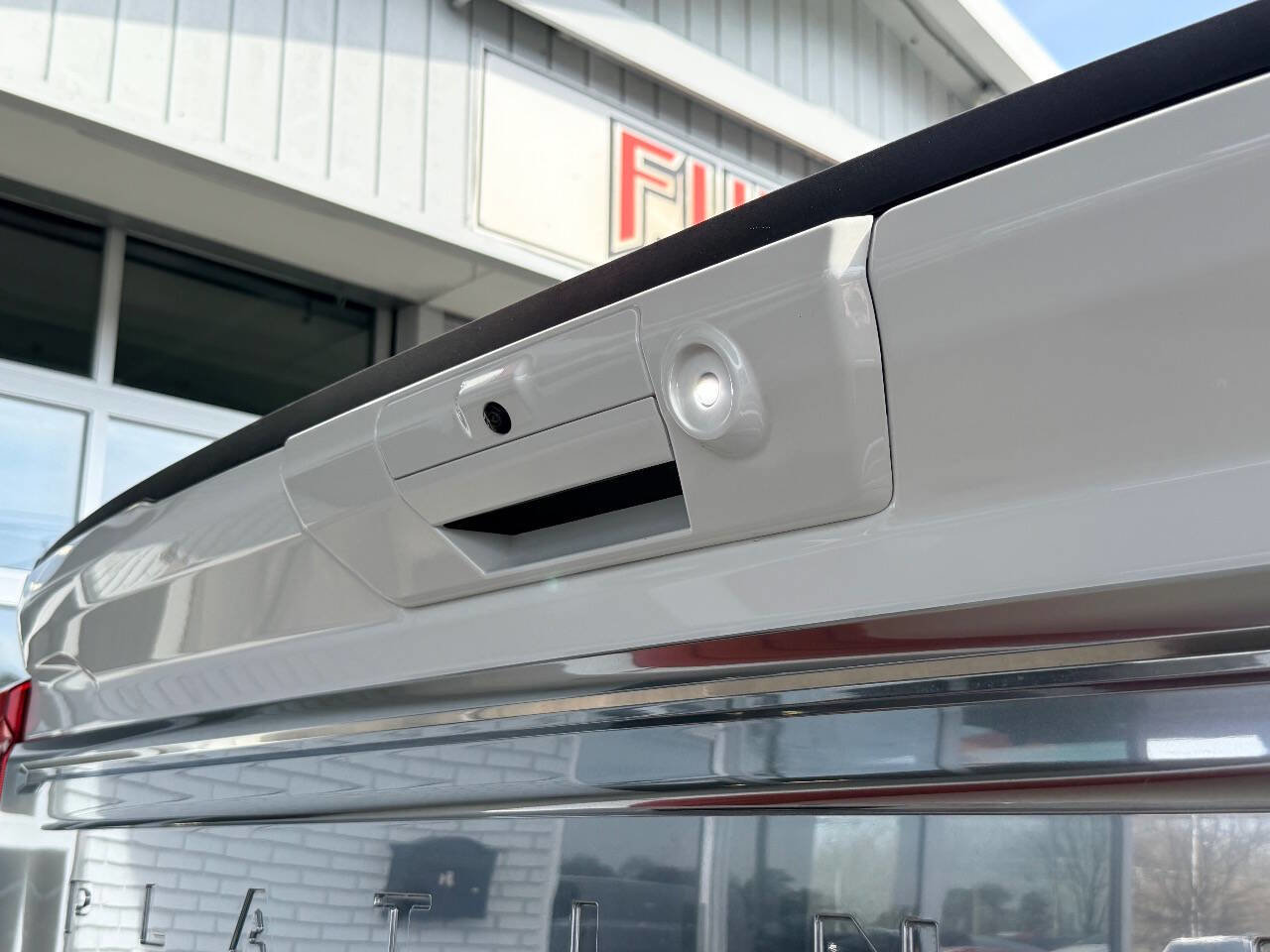 Used 2025 Ford F450 Platinum w/ Platinum Plus Package image 9