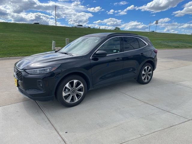 Used 2024 Ford Escape Platinum AWD/4WD image 7