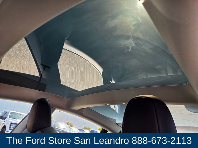 Used 2023 Tesla Model 3 Standard Range RWD image 17