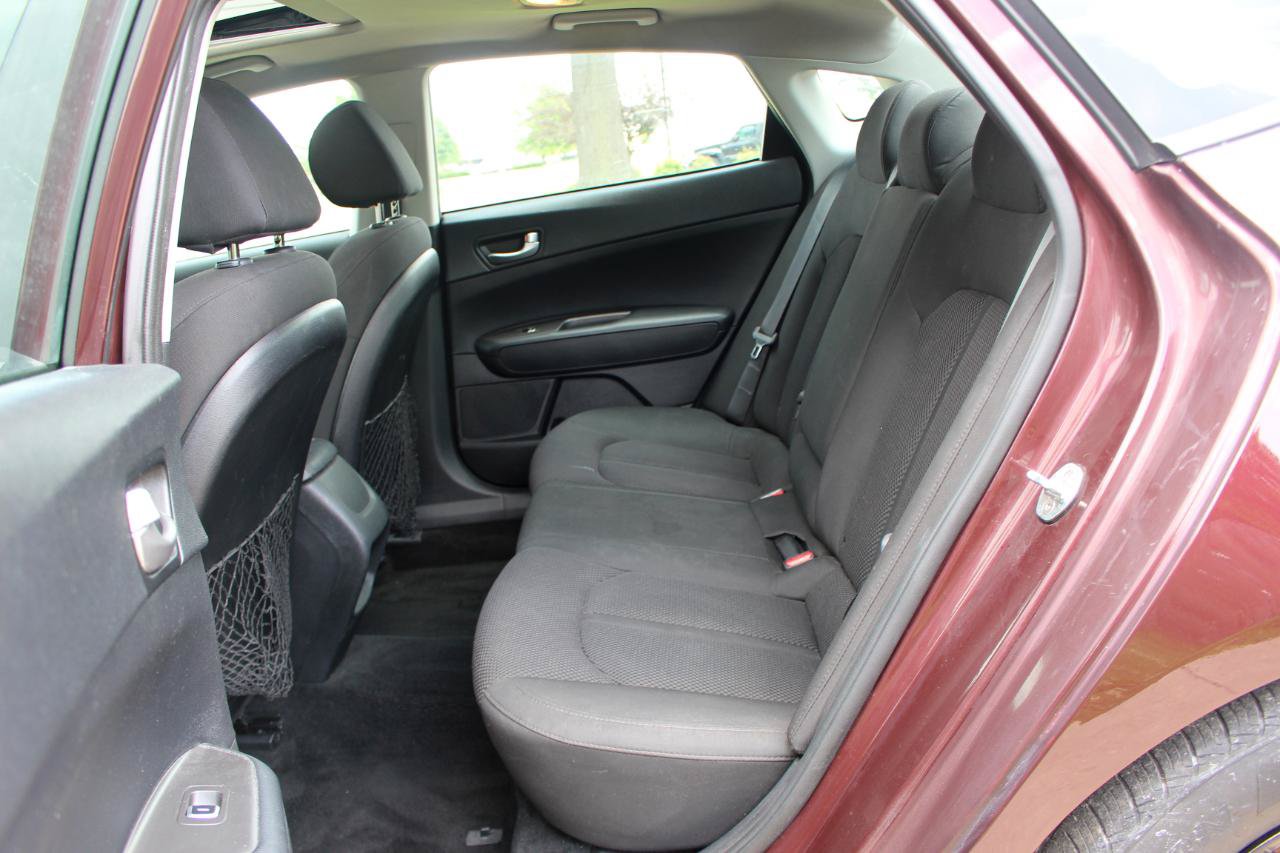 Used 2020 Kia Optima LX FWD image 31