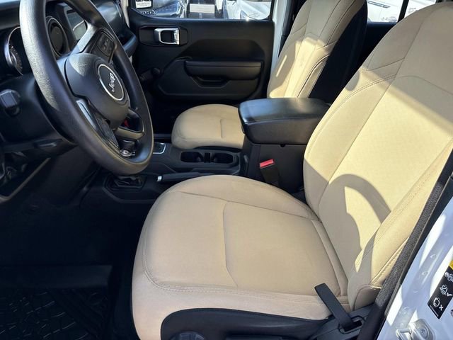 Used 2022 Jeep Gladiator Sport w/ Trailer Tow Package image 24