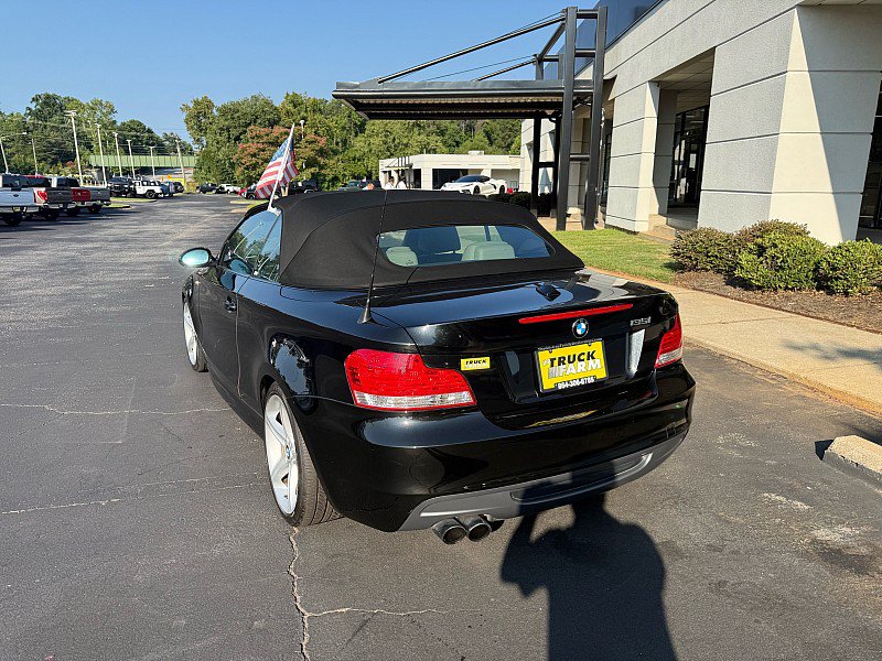 Used 2008 BMW 135i Convertible RWD image 3