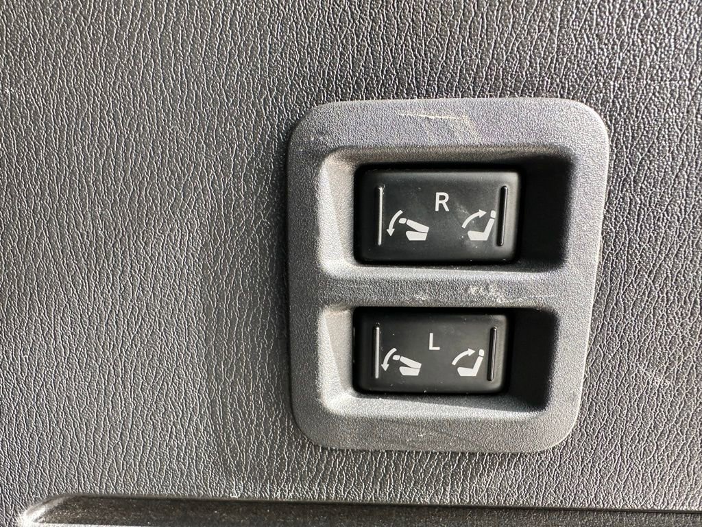 Used 2019 INFINITI QX80 Luxe w/ 22" Wheel Package image 11