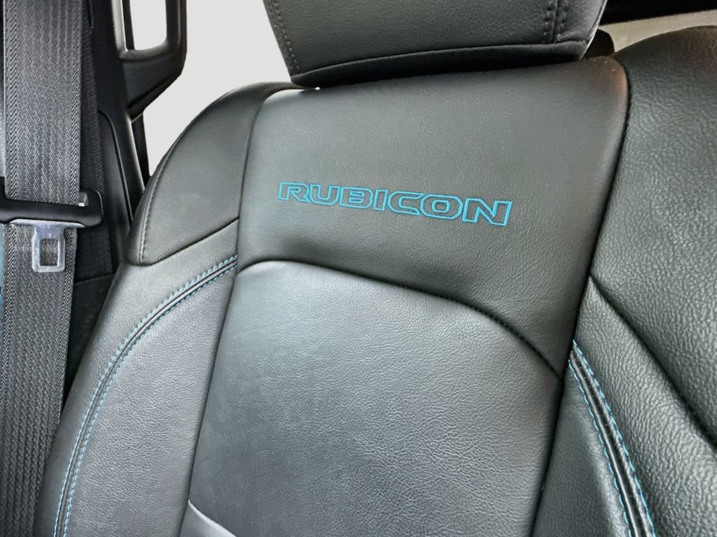 Used 2023 Jeep Wrangler Unlimited Rubicon 4xe w/ Cold Weather Group AWD/4WD image 24