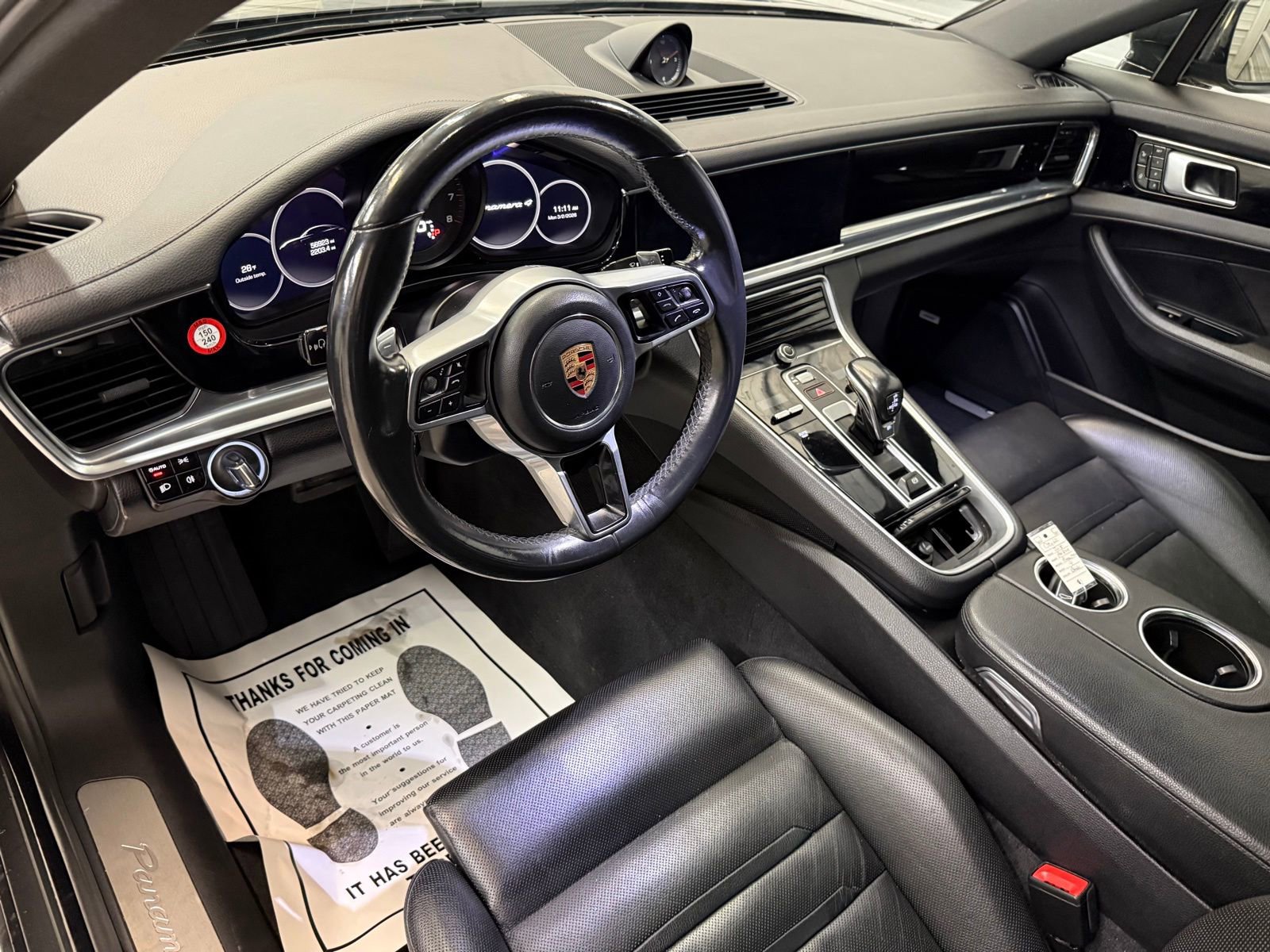 Used 2018 Porsche Panamera 4 image 9