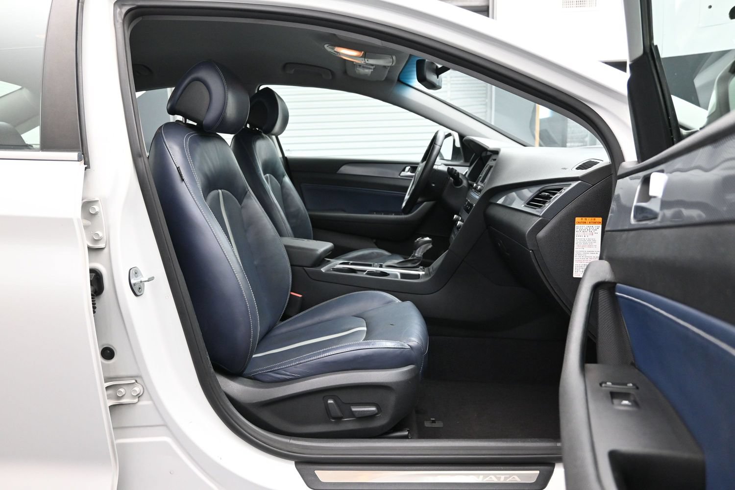 Used 2016 Hyundai Sonata Limited FWD image 16