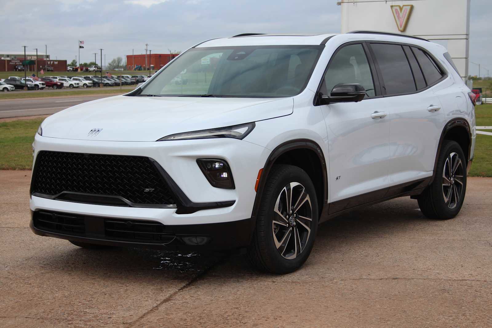 New 2026 Buick Enclave Sport Touring w/ Power Package image 4