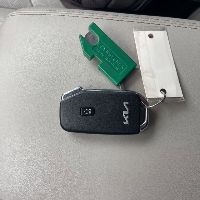 Used 2023 Kia Sorento S w/ Panoramic Sunroof Package image 20