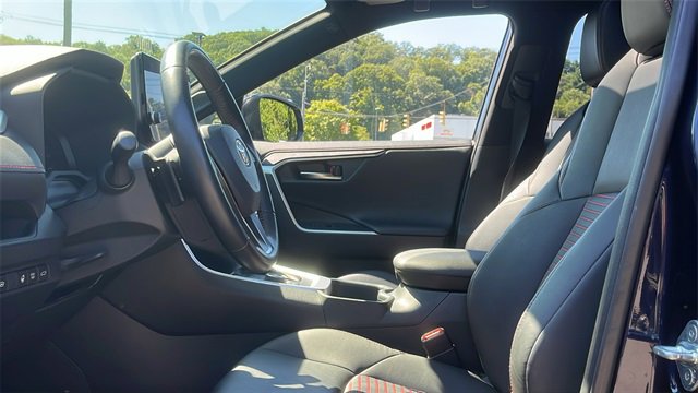 Used 2023 Toyota RAV4 XSE image 10