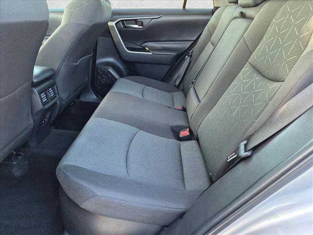 Certified 2021 Toyota RAV4 XLE w/ Convenience Package AWD/4WD image 16