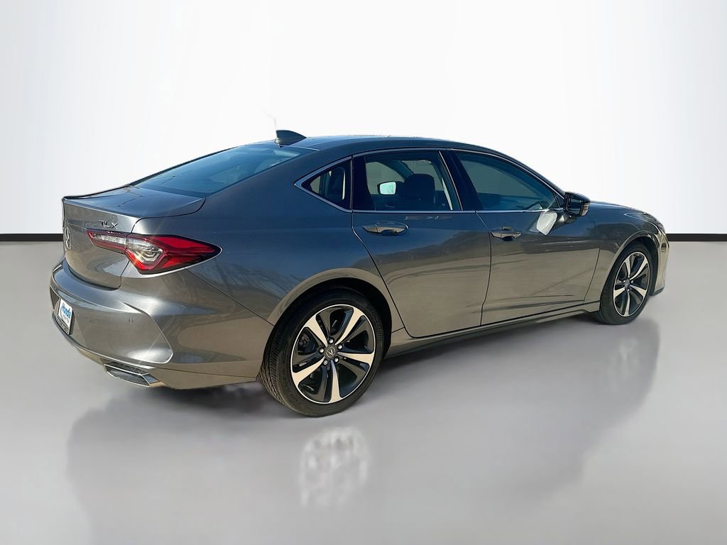 Used 2025 Acura TLX w/ Technology Package image 8