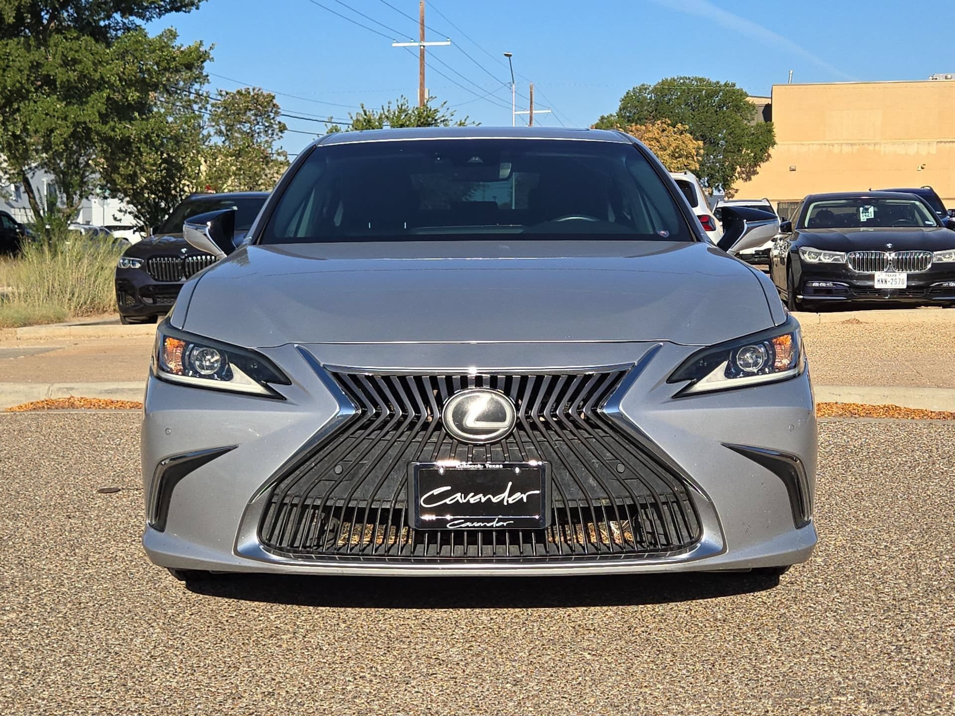 Used 2019 Lexus ES 350 w/ Premium Package FWD image 10