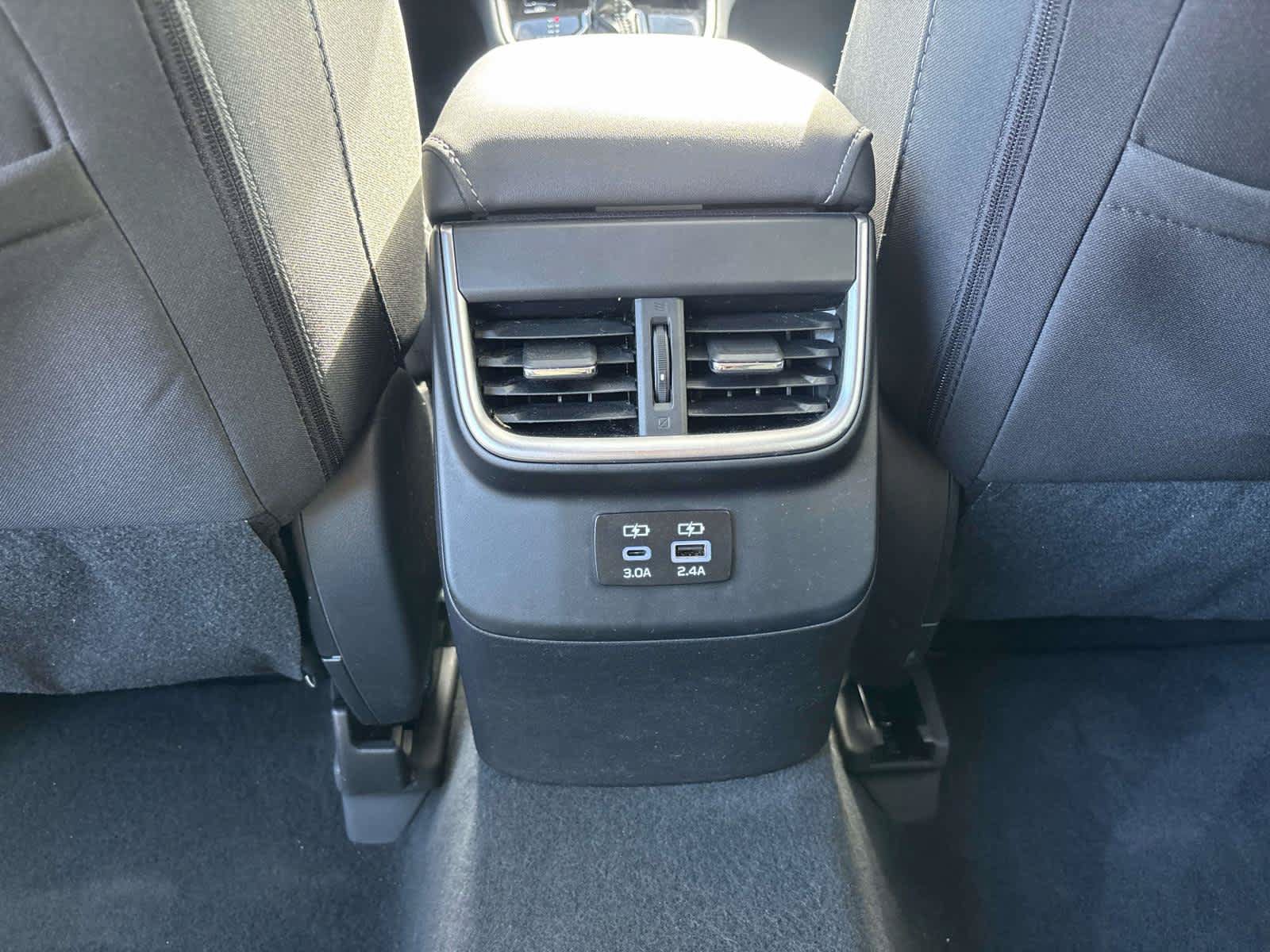 Used 2023 Subaru Outback Premium AWD/4WD image 14