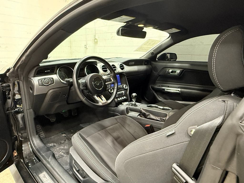 Used 2022 Ford Mustang GT w/ Equipment Group 301A RWD image 27