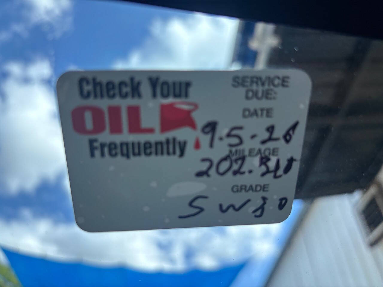 Used 2011 Toyota Matrix FWD image 16