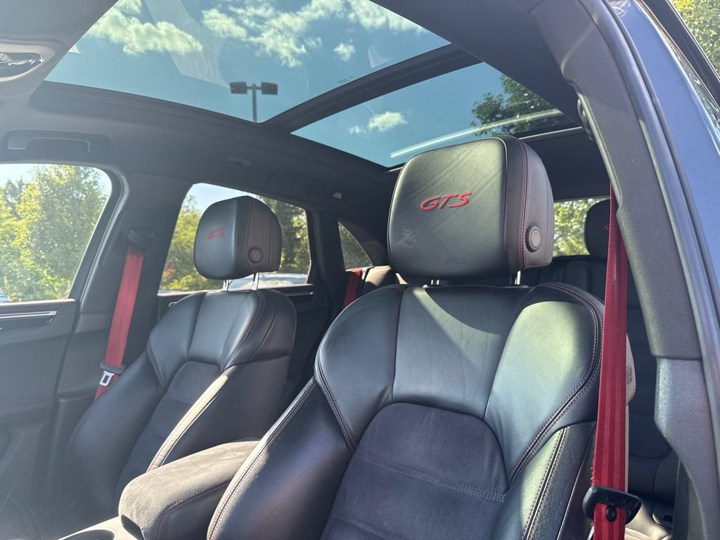 Used 2017 Porsche Macan GTS AWD/4WD image 15