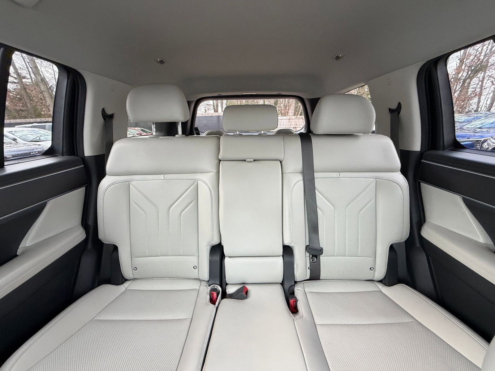 Used 2025 Hyundai Santa Fe SEL image 39