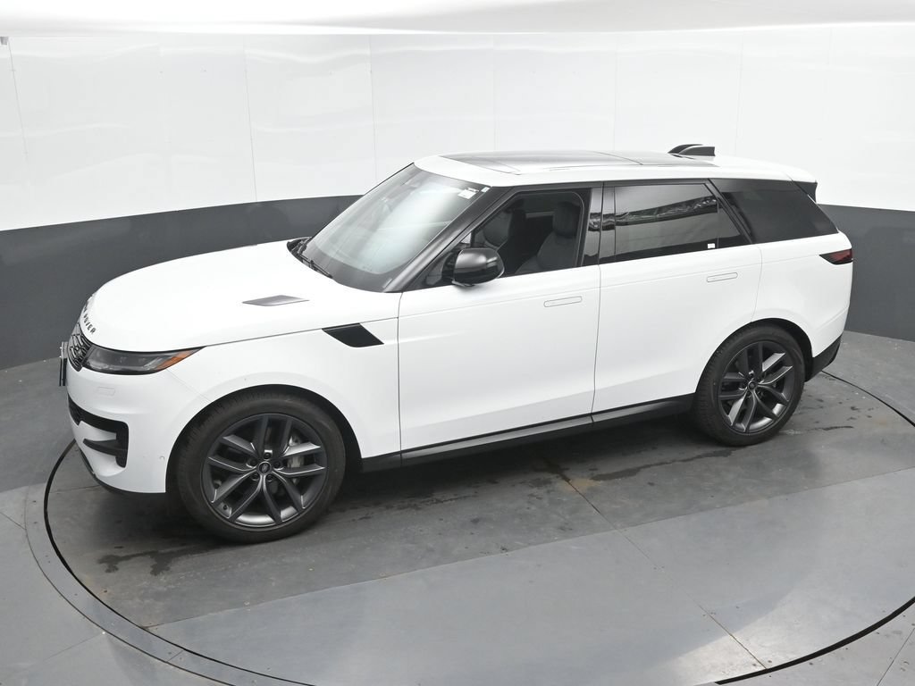 Used 2024 Land Rover Range Rover Sport SE AWD/4WD image 37