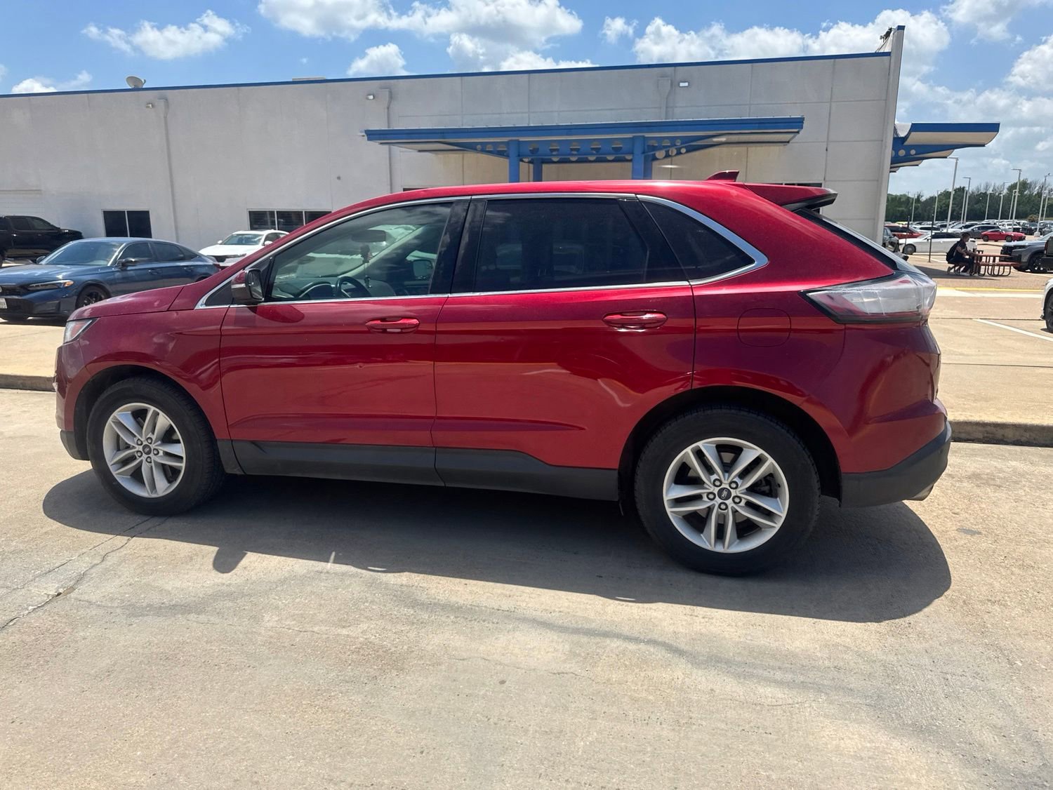 Used 2018 Ford Edge SEL w/ Equipment Group 201A AWD/4WD image 6