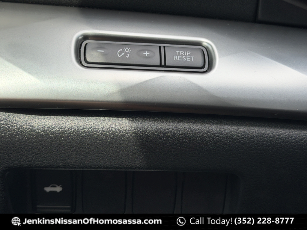 Certified 2022 Nissan Maxima SV w/ Floor Mat Group FWD image 34