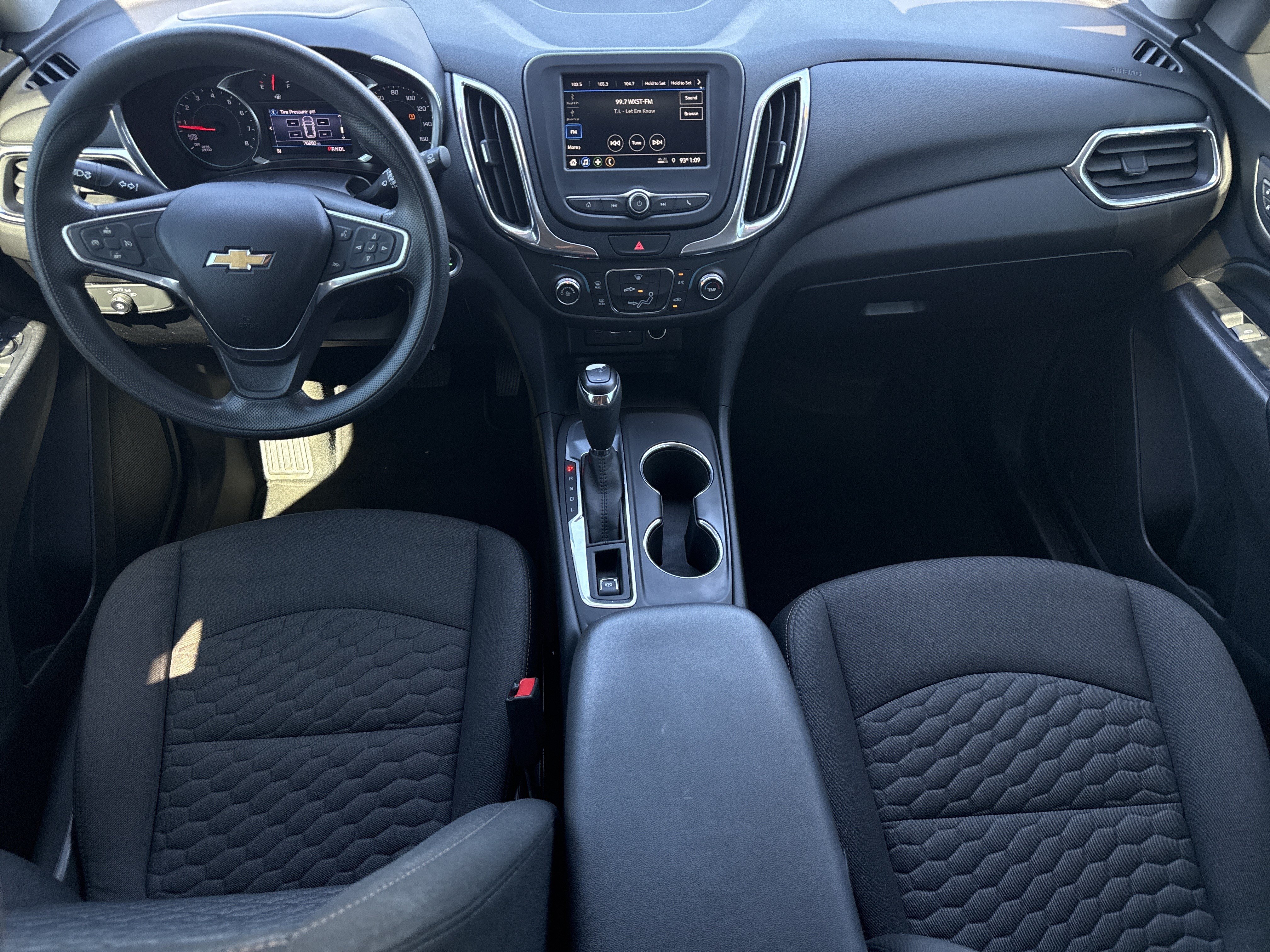Used 2019 Chevrolet Equinox LT FWD image 27