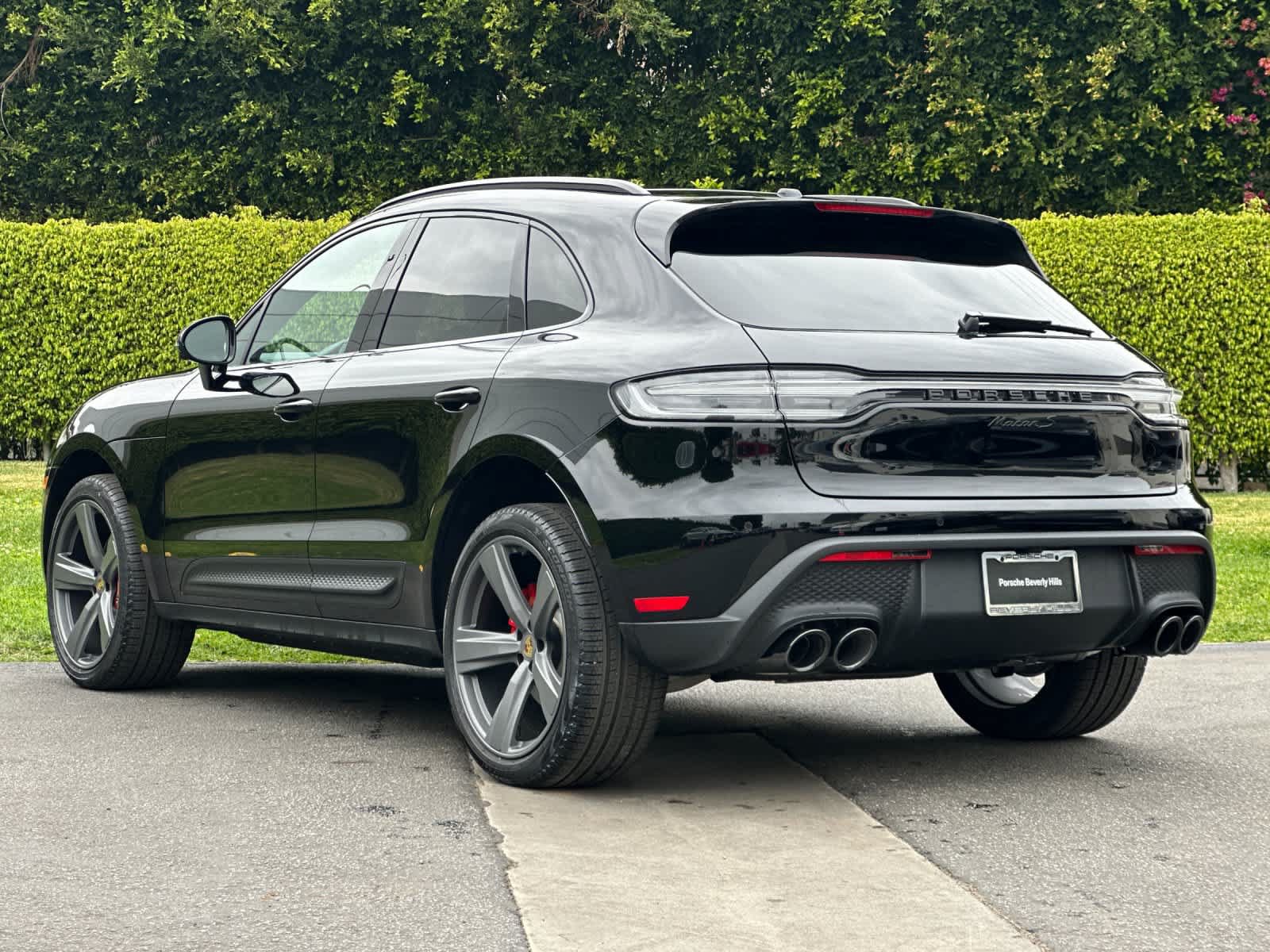 New 2026 Porsche Macan S AWD/4WD image 3