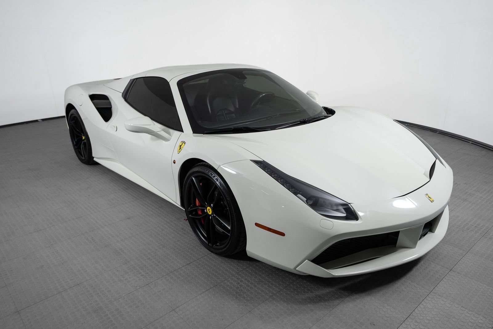 Certified 2019 Ferrari 488 Spider RWD image 38