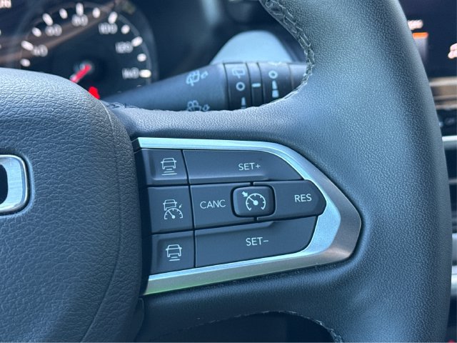 Used 2024 Jeep Compass Limited AWD/4WD image 35