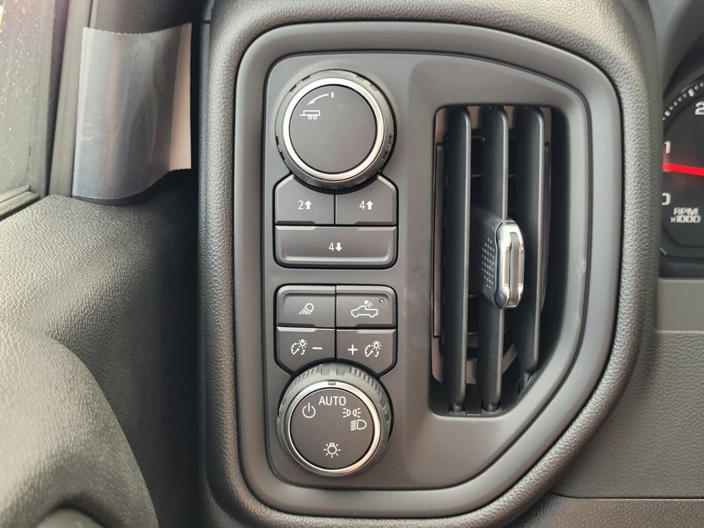 New 2025 Chevrolet Silverado 3500 W/T w/ WT Convenience Package AWD/4WD image 18