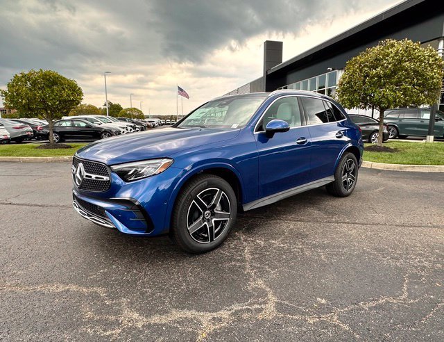 New 2027 Mercedes-Benz GLC 300 4MATIC image 5