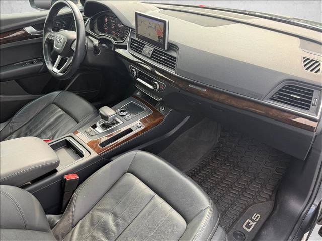 Used 2018 Audi Q5 2.0T Premium Plus w/ Premium Plus Package AWD/4WD image 15