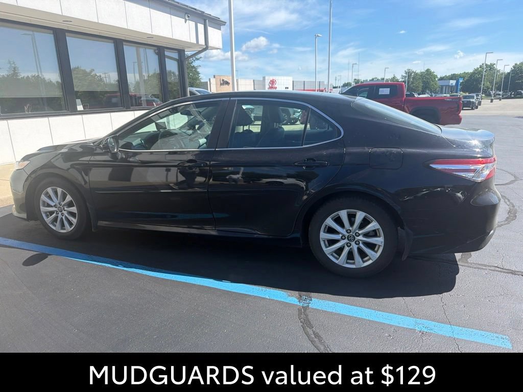 Certified 2019 Toyota Camry LE FWD image 4