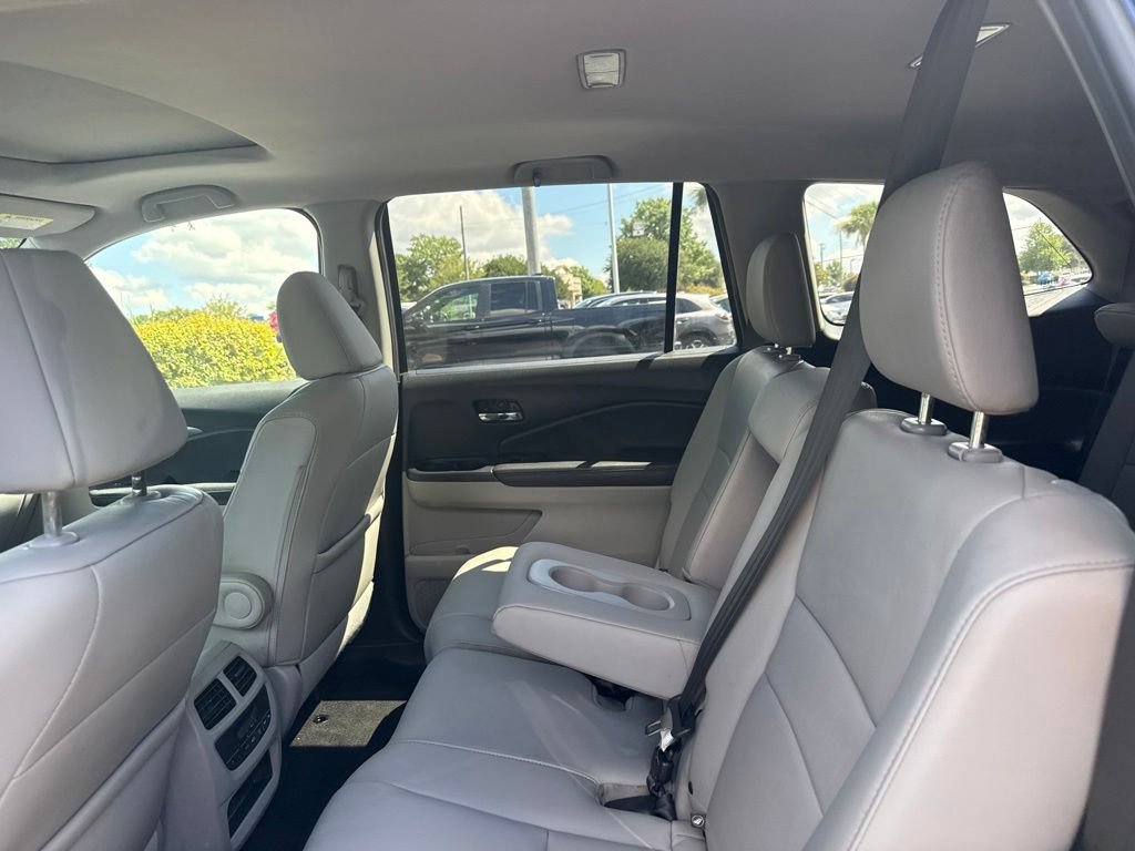 Certified 2017 Honda Pilot EX-L image 12