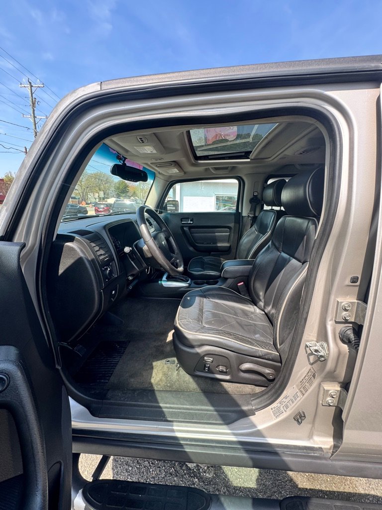 Used 2007 HUMMER H3 image 14