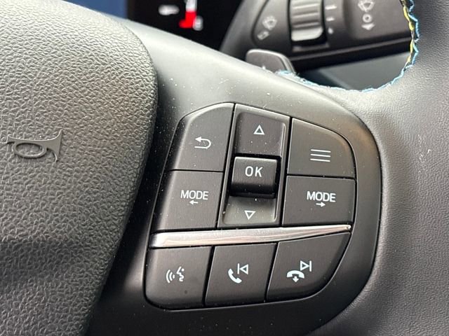 Used 2025 Ford Maverick Lobo image 22