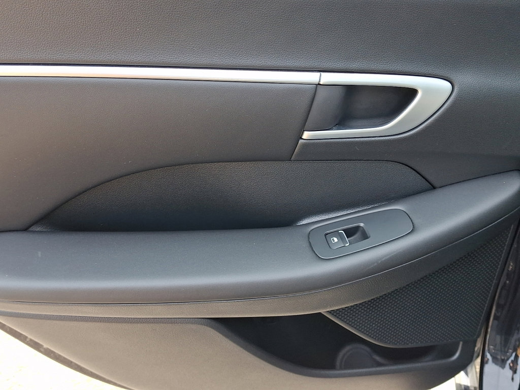 Used 2024 Hyundai Sonata SEL FWD image 19