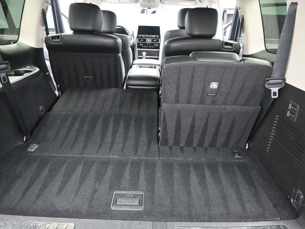 Used 2024 INFINITI QX80 Luxe image 12