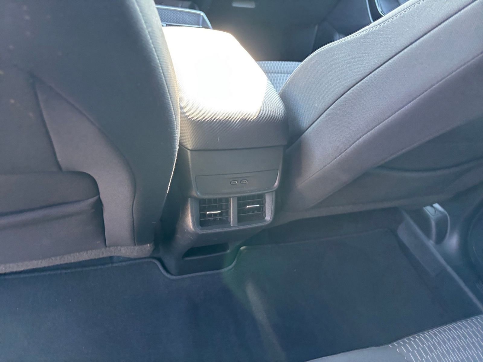 Used 2025 Chevrolet Equinox LT AWD/4WD image 23
